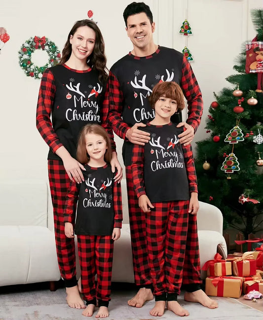 Family Matching Dear Merry Christmas Print Pajamas